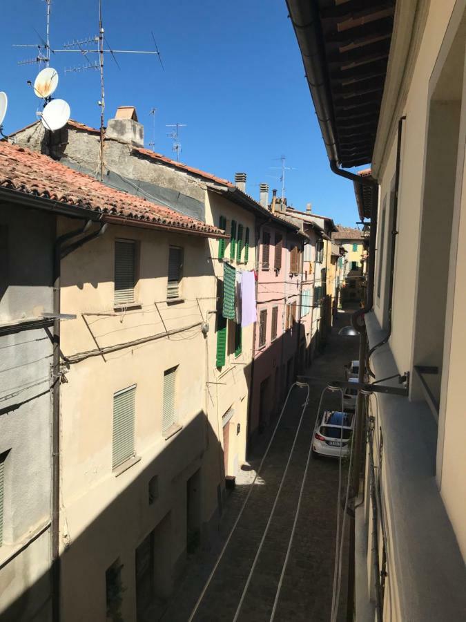 Le Deja Vue Apartment Citta di Castello Bagian luar foto