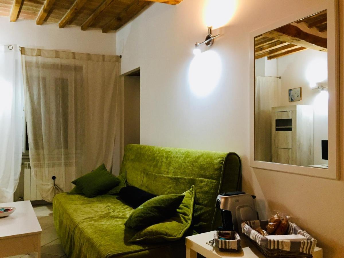 Le Deja Vue Apartment Citta di Castello Bagian luar foto