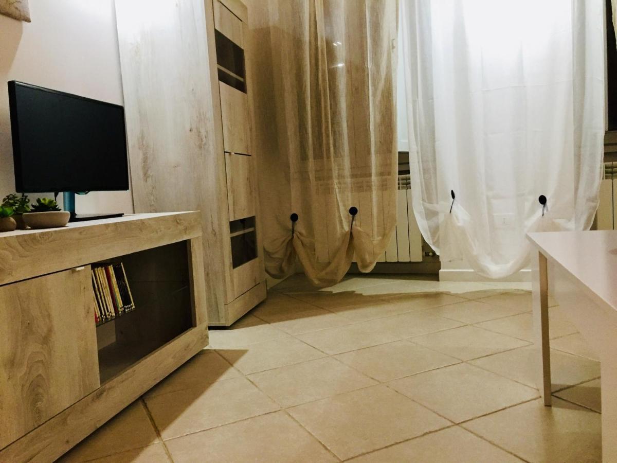 Le Deja Vue Apartment Citta di Castello Bagian luar foto